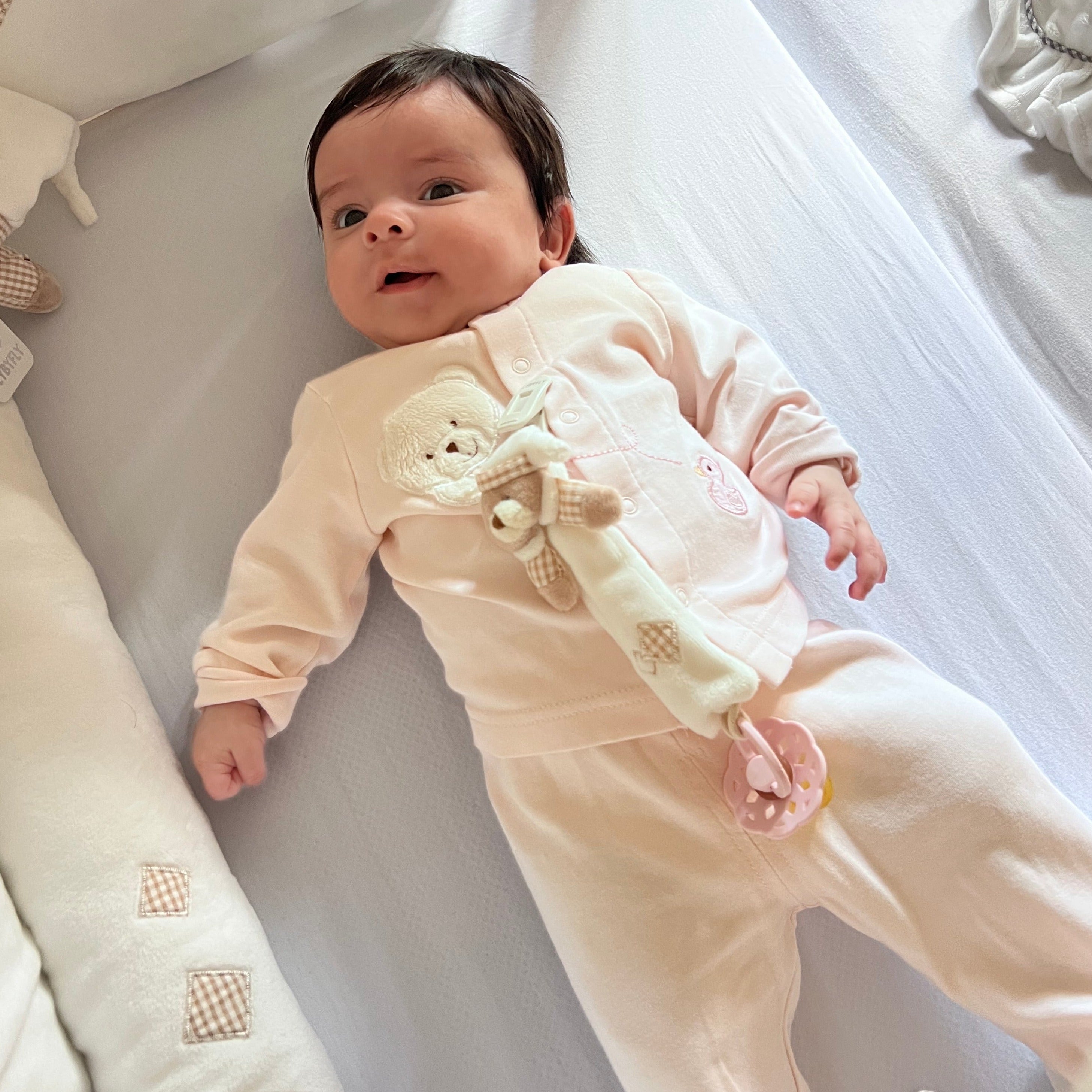 מחזיק מוצץ דובי - בז'