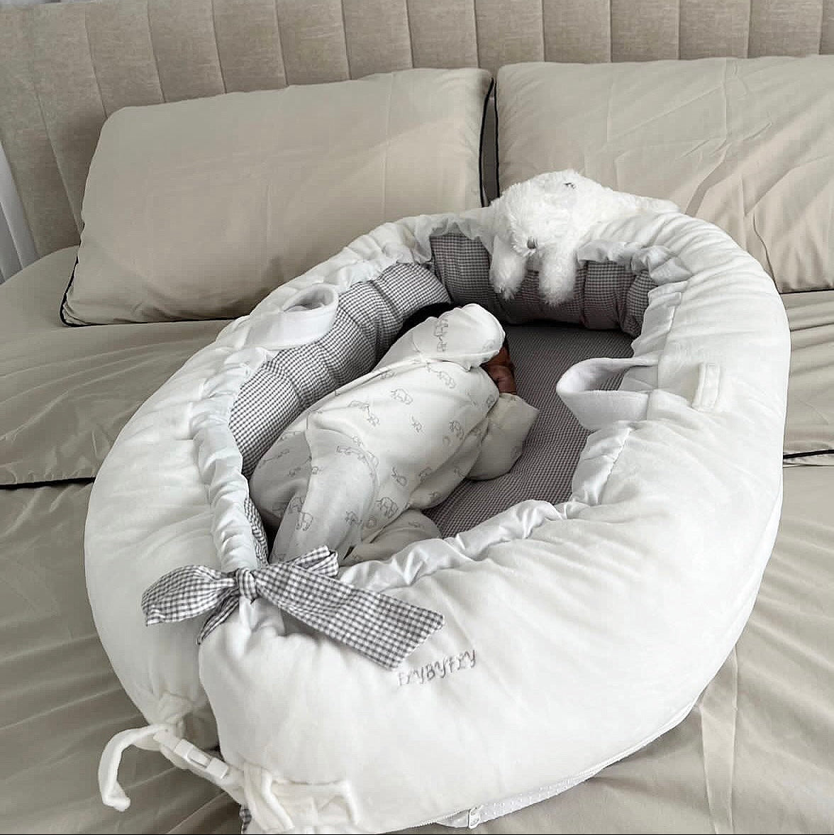 BABY NEST - WHITE