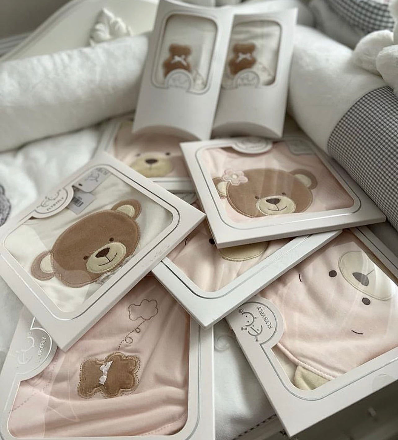 BIB BEAR ROUND - BEIGE