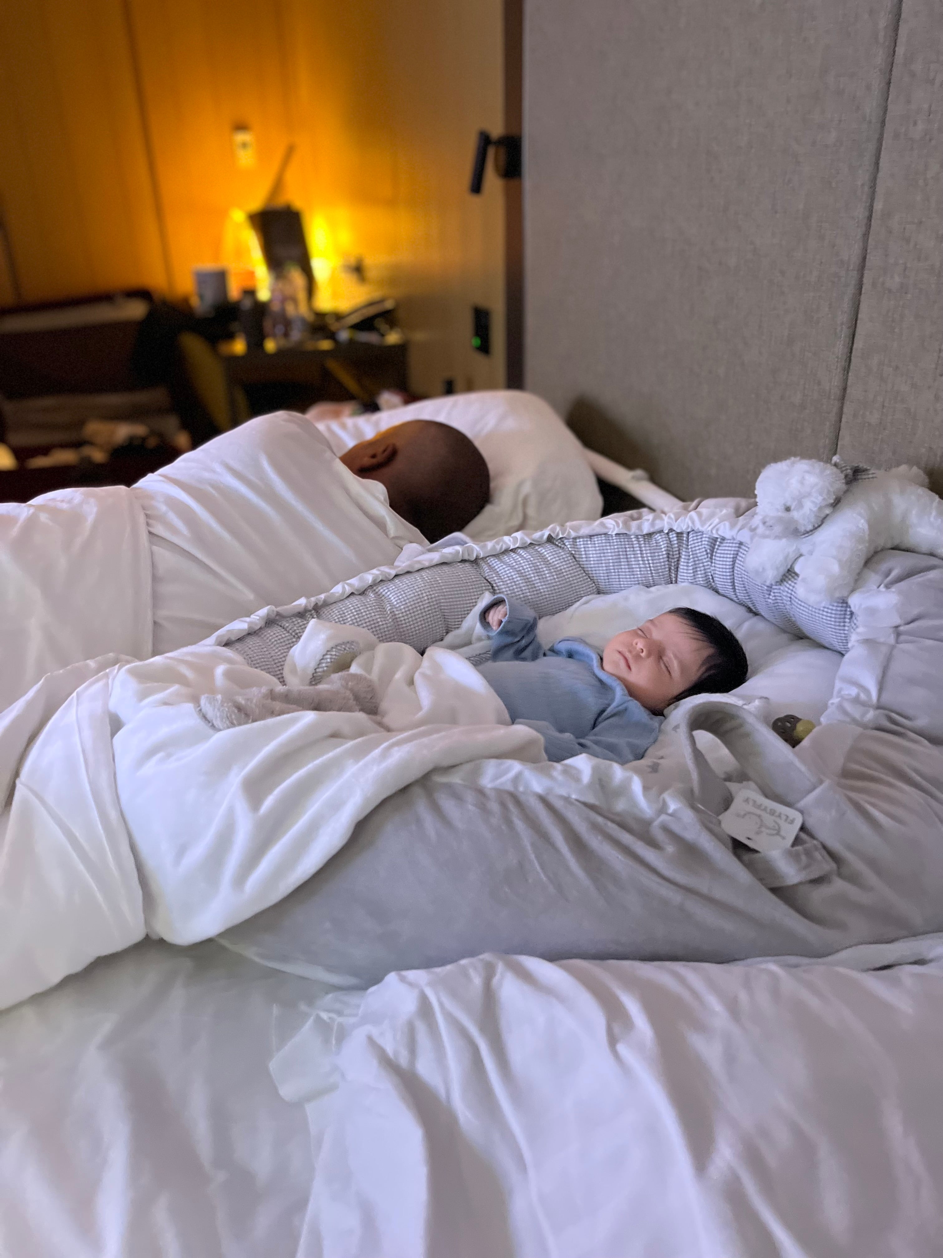 בייבינסט - אפור