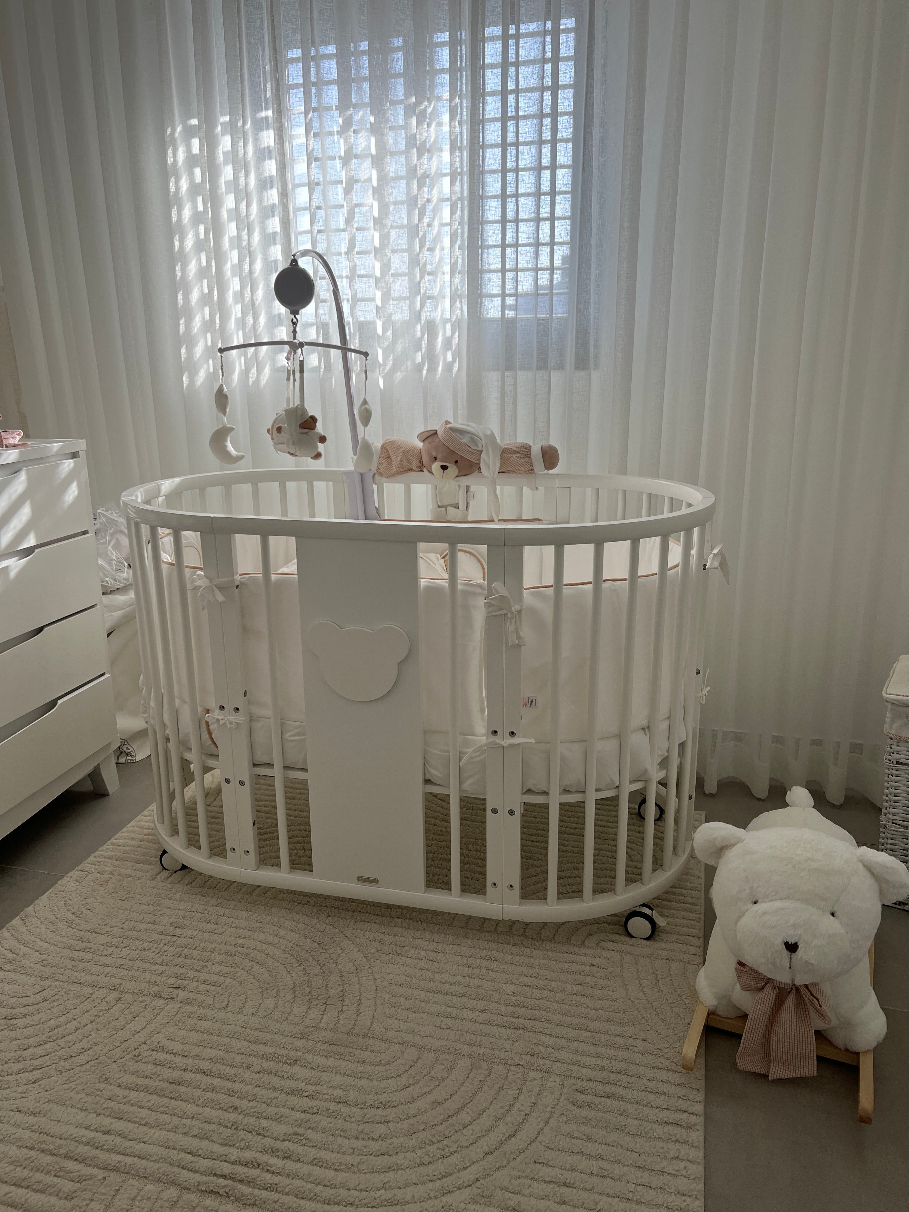 Flybyfly baby bed