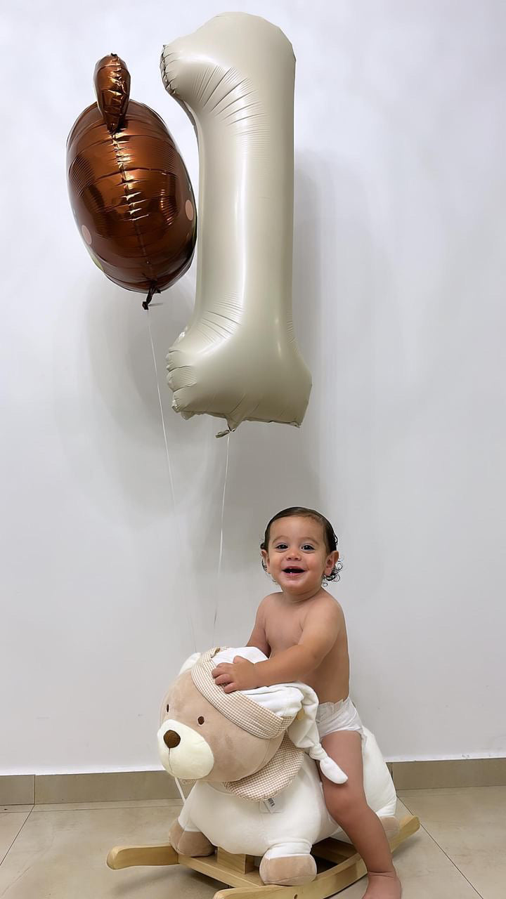 סוס נדנדה - דובי בז'