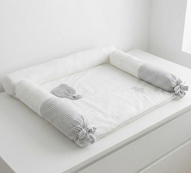 משטח החתלה פרימיום - לבן