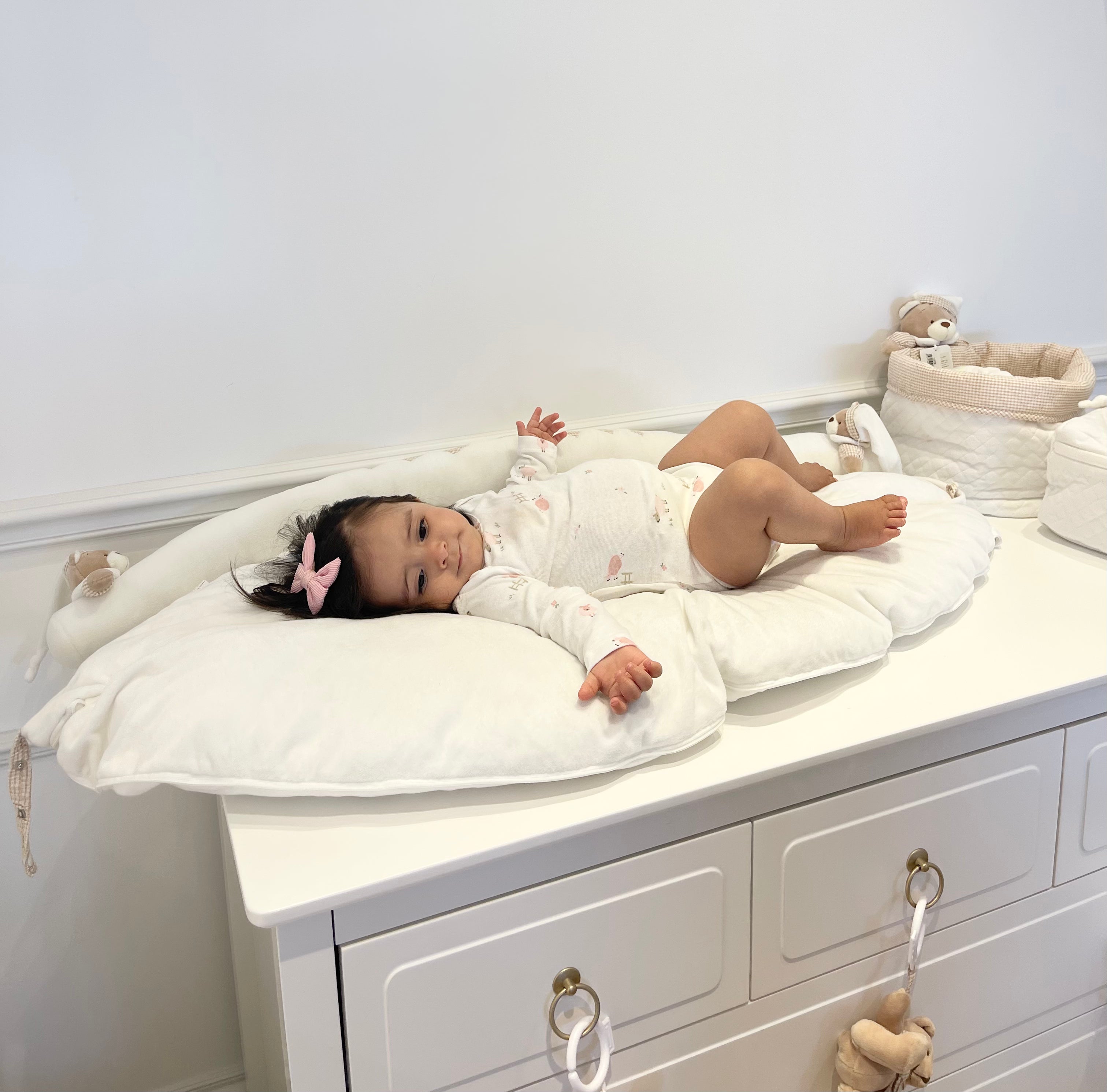 Multifunction pillow - beige