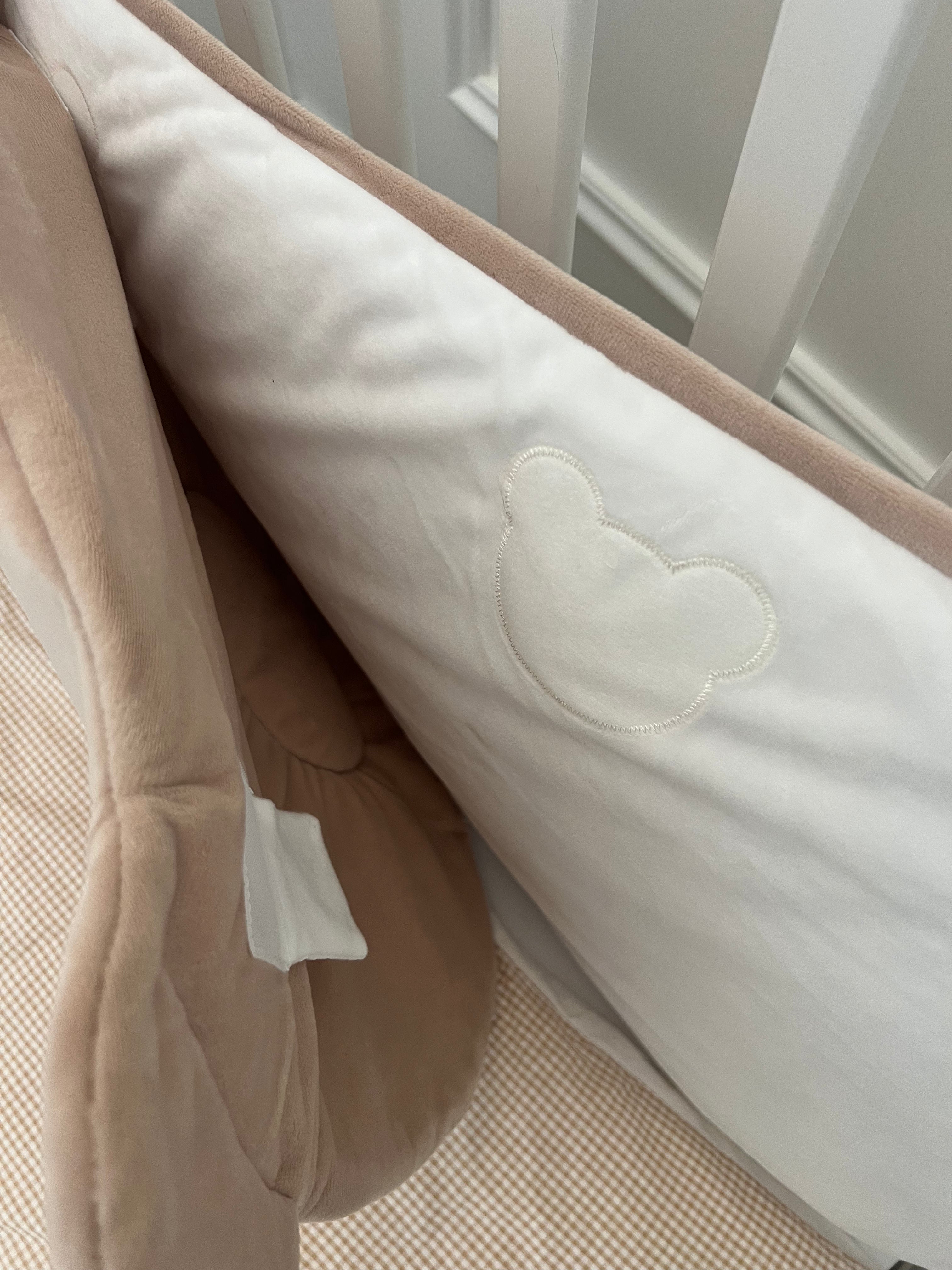 מגן ראש ומיטה מלא - בז'