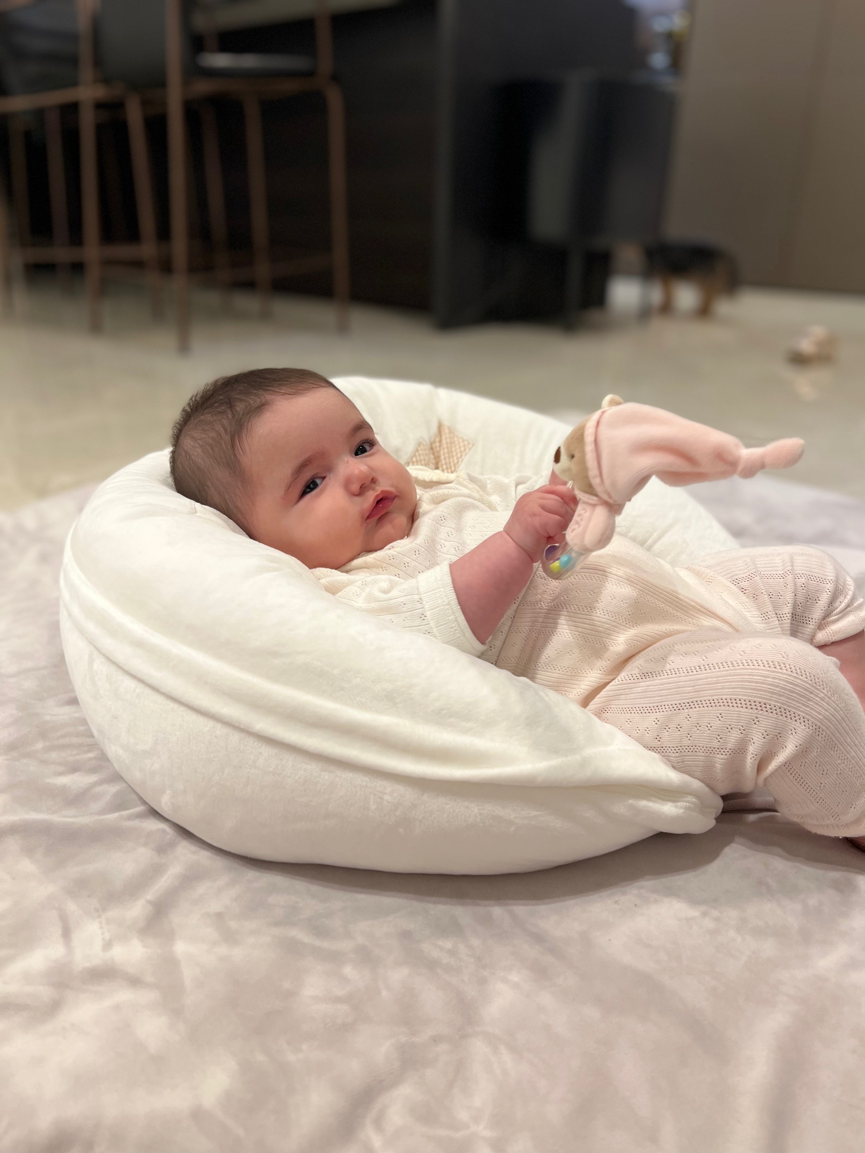 Multifunction pillow - beige