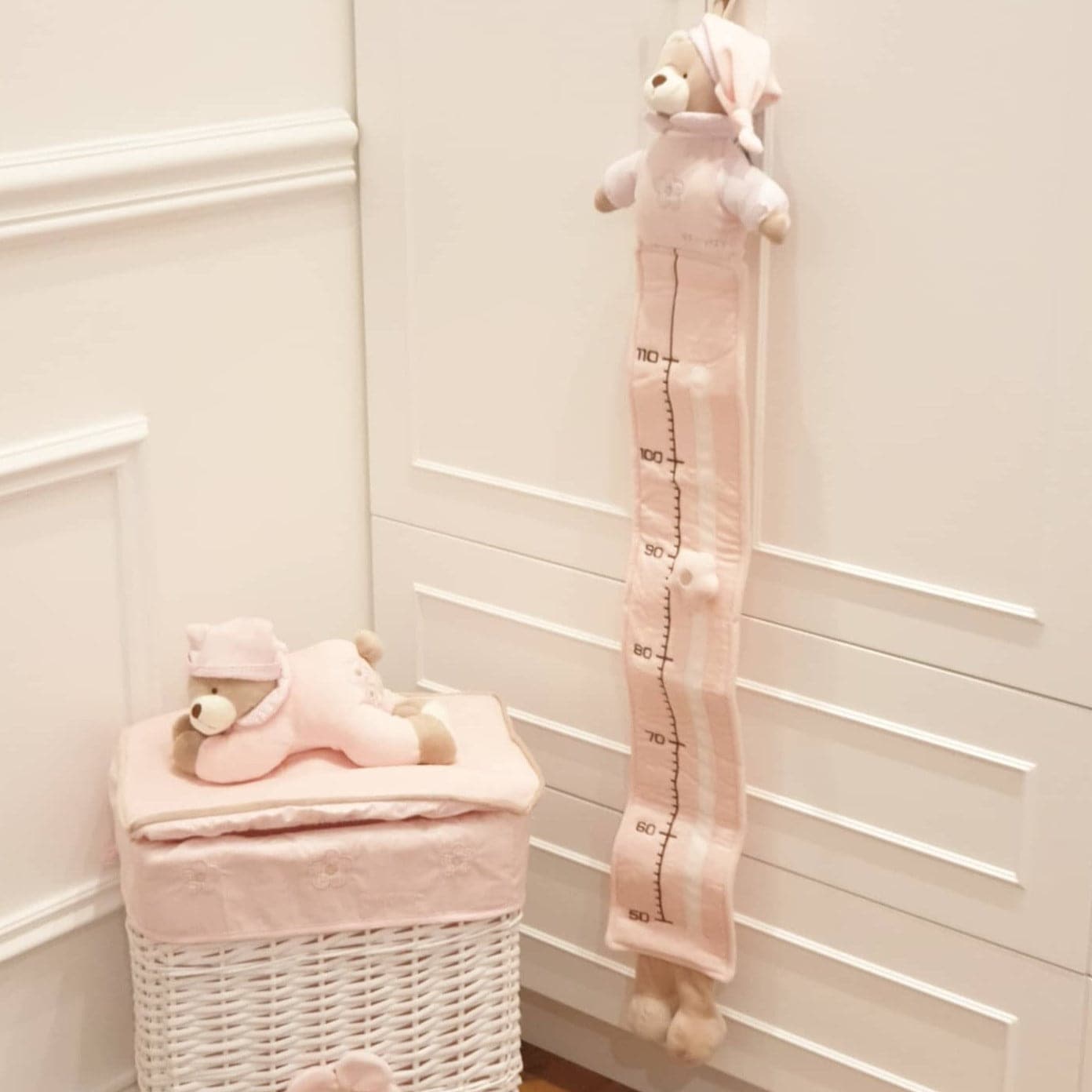 BEAR HEIGHT CHART METER - PINK