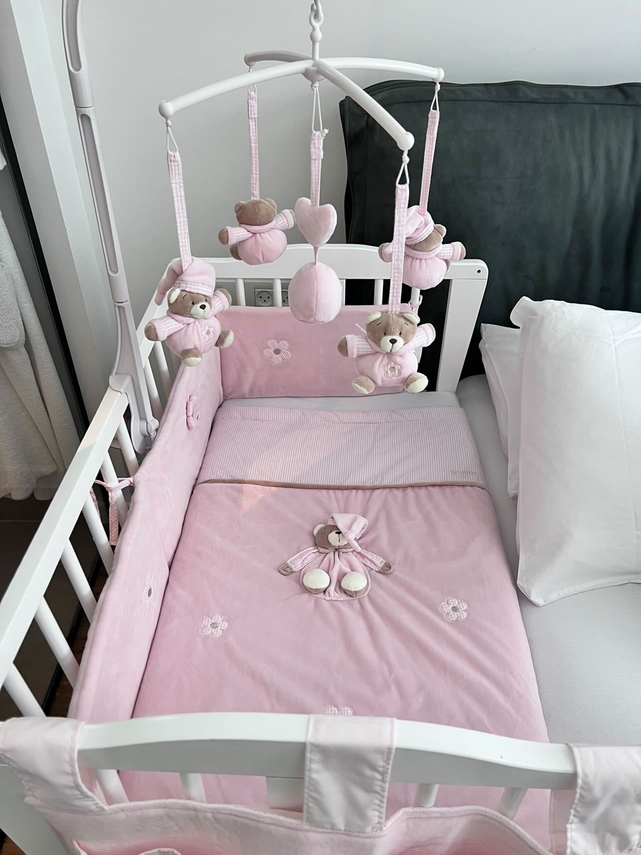 PREMIUM CRIB BEDDING SET - PINK
