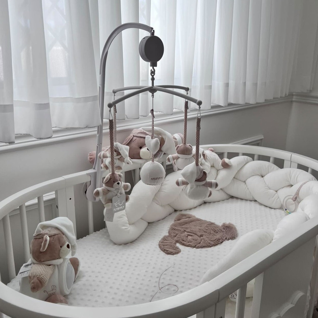 מובייל מנגן לתינוק - דובונים בז'