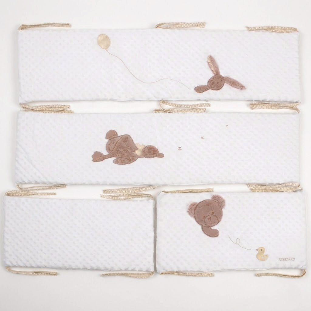 BED PROTECTOR -Bubbles