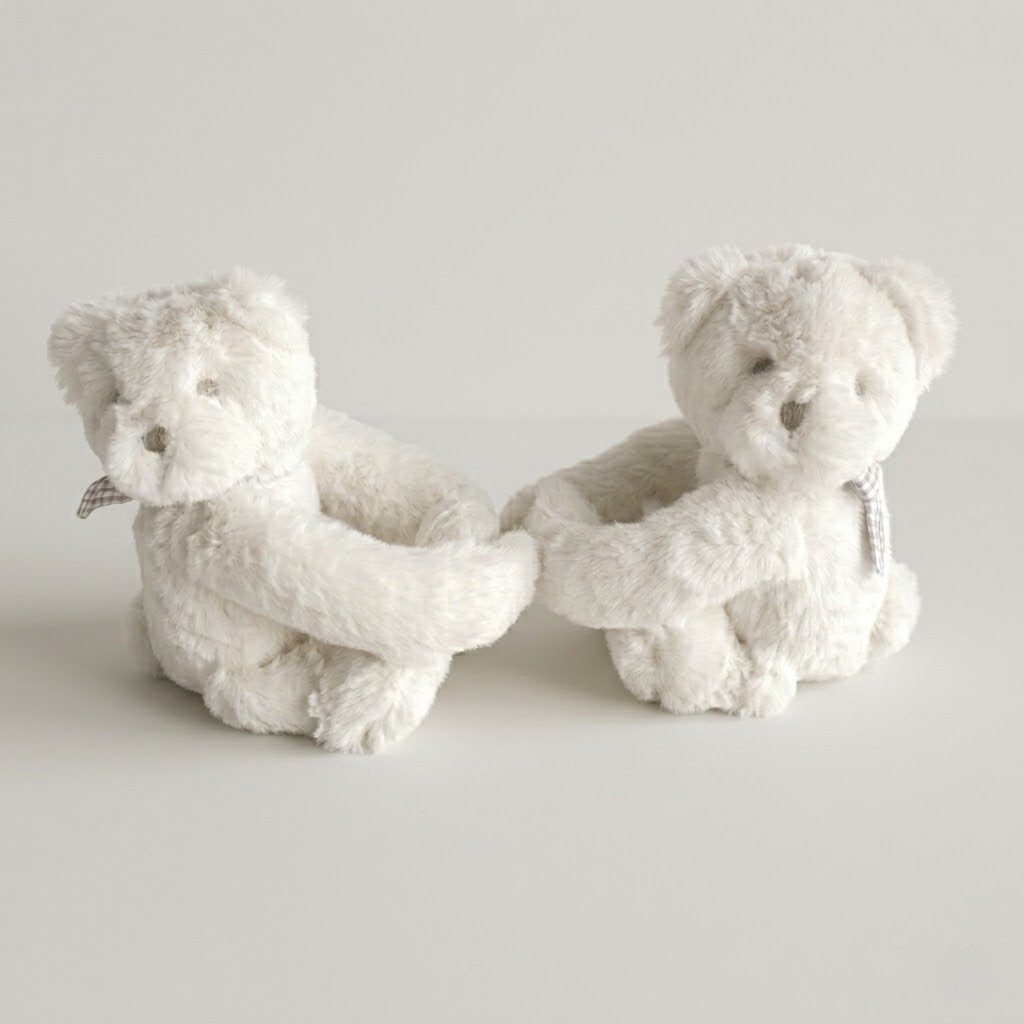 זוג חבקים אוהב - דובי