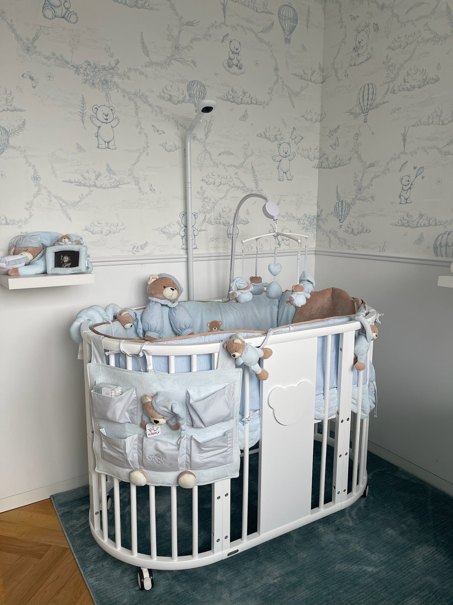 זוג חבקים אוהב - כחול