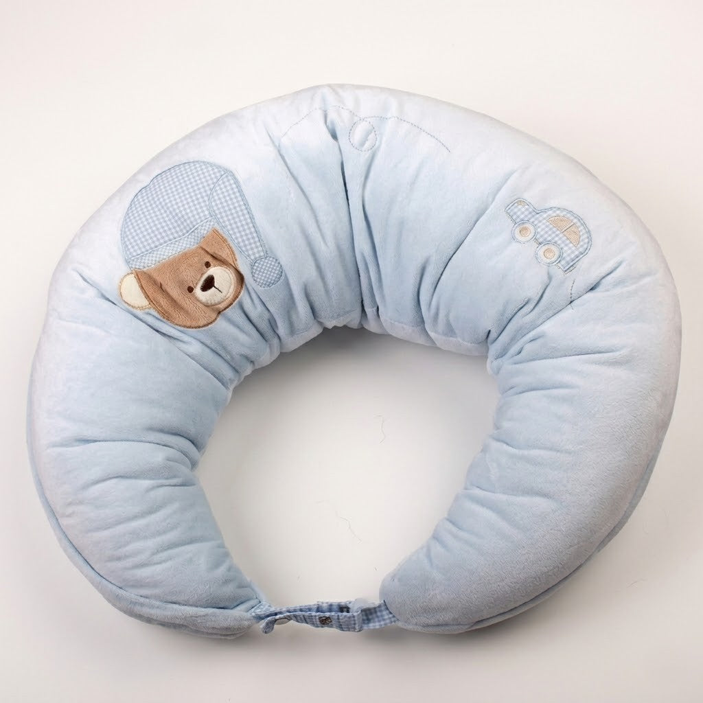 כרית הקסם-הנקה, החתלה וכורסא
  - כחול