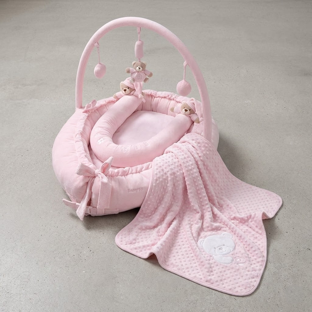 מארז מתנה לתינוק גולד- ורוד