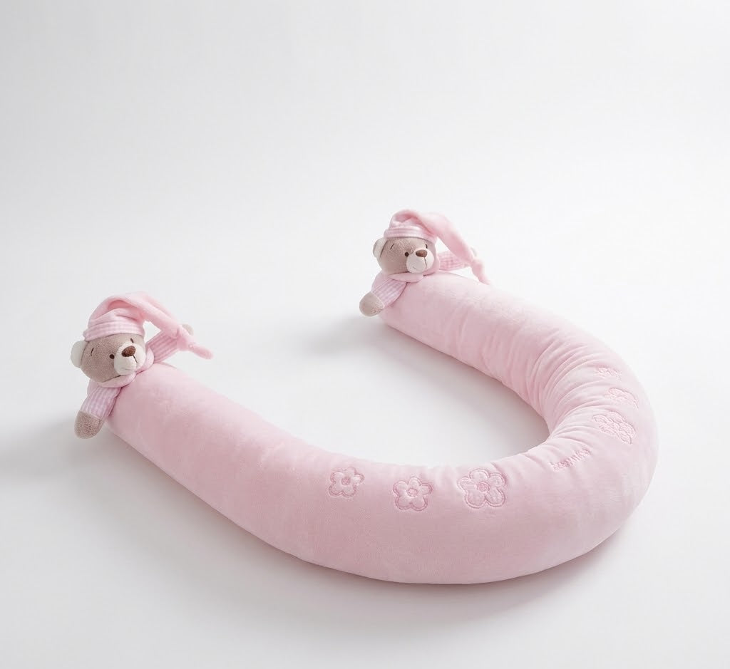 נחשוש מחבק - ורוד