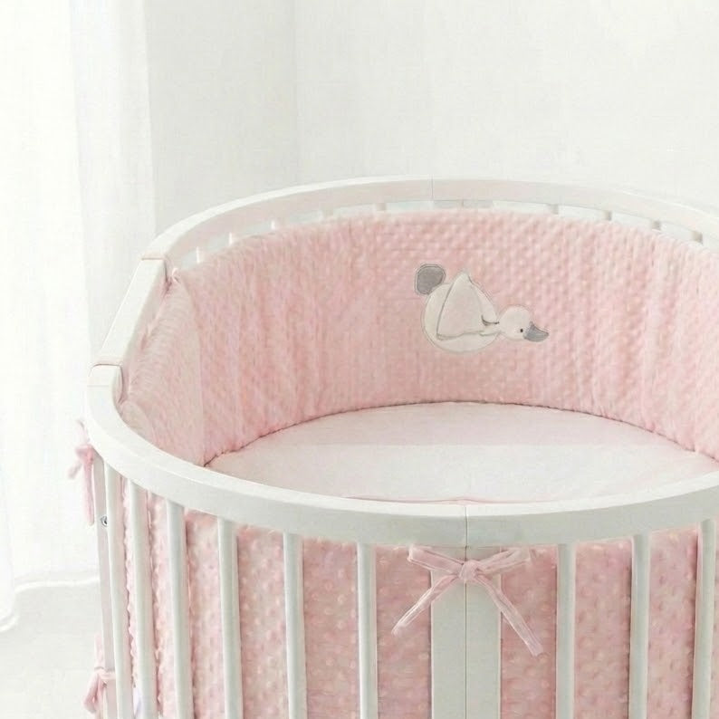 מגן ראש ומיטה מלא - ורוד בועות