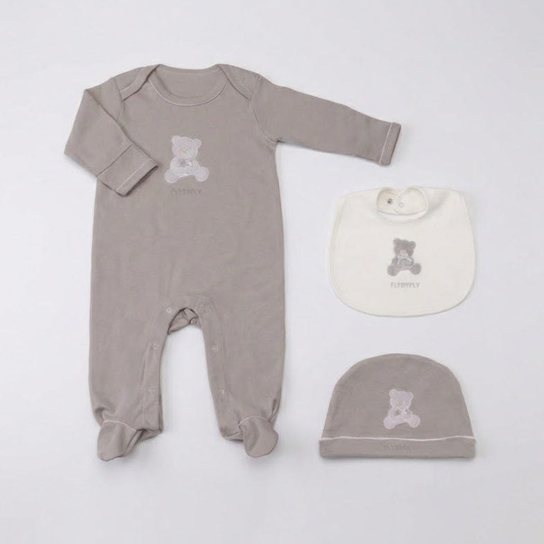 מארז מתנה לתינוק- אוברול + סינר וכובע- אפור